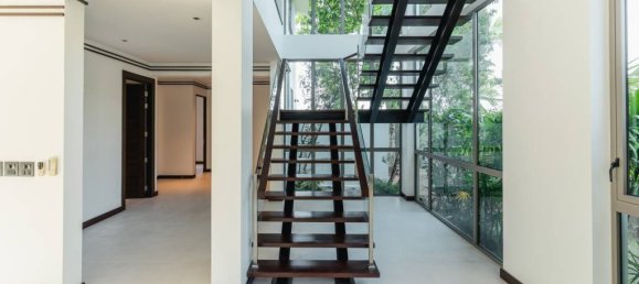 Villa de 5 dormitorios en Bang Tao, Thailand No. 26843 2