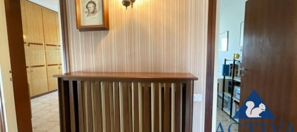 Villa de 11 dormitorios en Olgiate Olona, Italy No. 329693 24