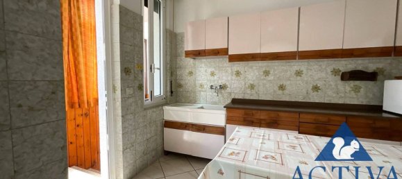 Villa de 11 dormitorios en Olgiate Olona, Italy No. 329693 13