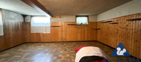 Villa de 11 dormitorios en Olgiate Olona, Italy No. 329693 33