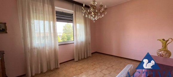 Villa de 11 dormitorios en Olgiate Olona, Italy No. 329693 31