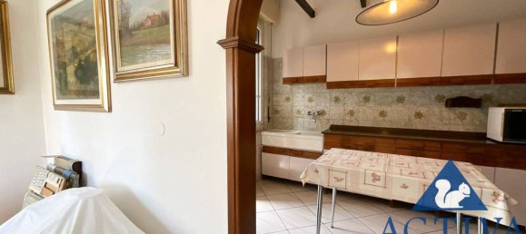 Villa de 11 dormitorios en Olgiate Olona, Italy No. 329693 12