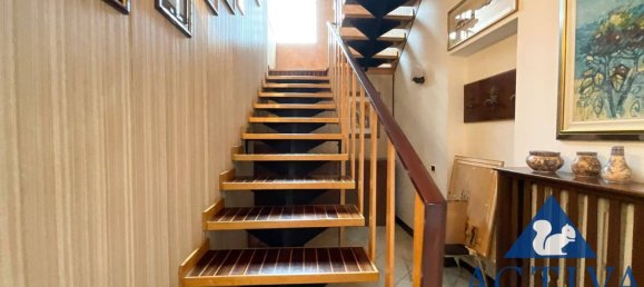 Villa de 11 dormitorios en Olgiate Olona, Italy No. 329693 19