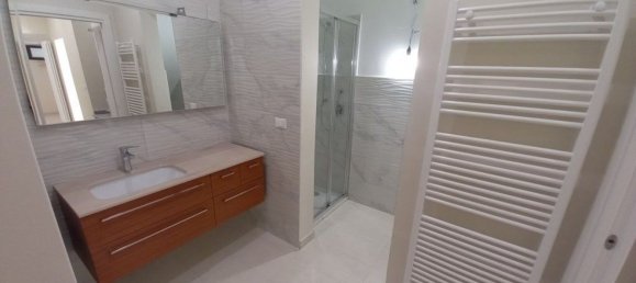 3 rooms Apartment in Turin, Italy No. 263213 30