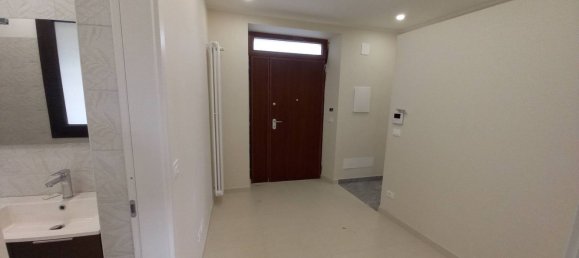 3 rooms Apartment in Turin, Italy No. 263213 26