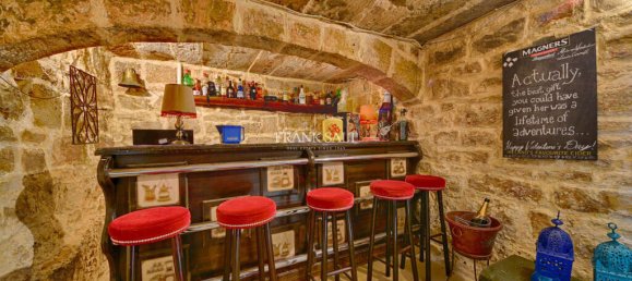 4 bedrooms House in Zurrieq, Malta No. 1700 6