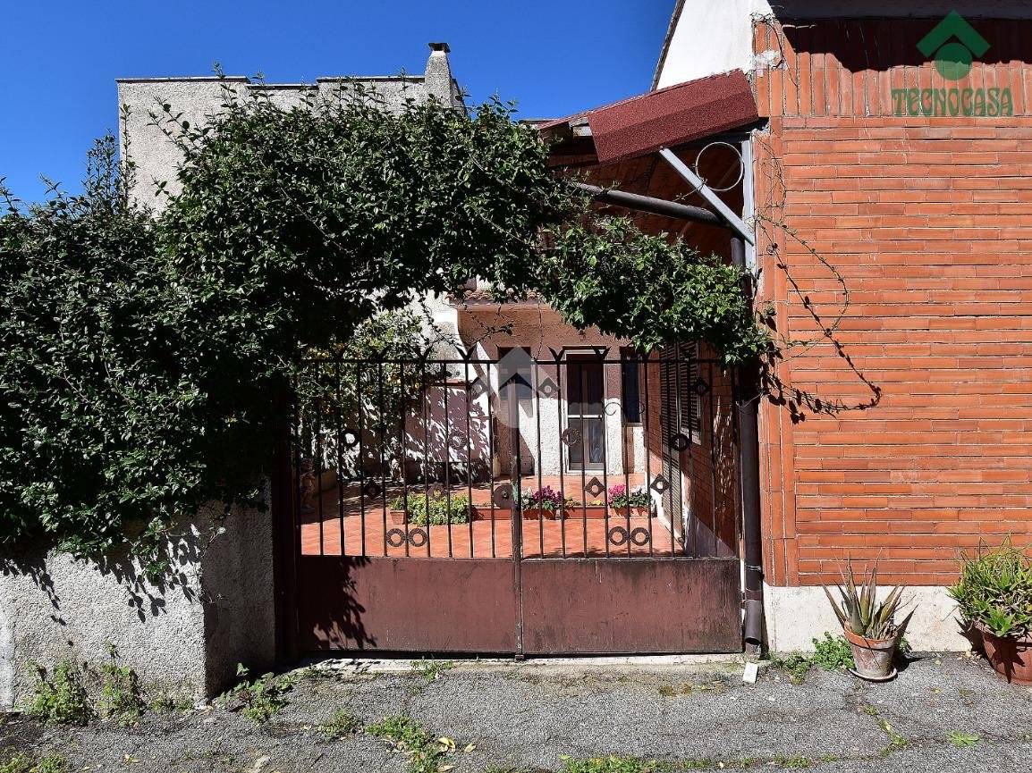 2 bedrooms Apartment in Rome, Italy No. 54795