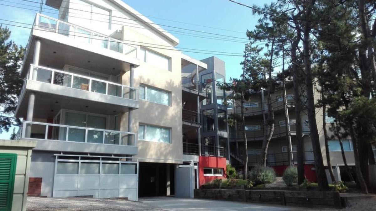 2 bedrooms Apartment in Mar del Plata, Argentina No. 85600