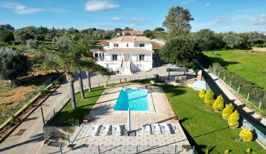 5 غرف نوم فيلا في Silves, Portugal رقم 296990