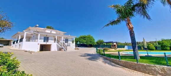 Villa de 5 dormitorios en Silves, Portugal No. 296990 2