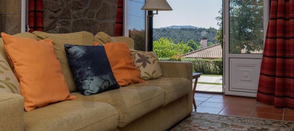 4 bedrooms House in Moncao, Portugal No. 94236 17