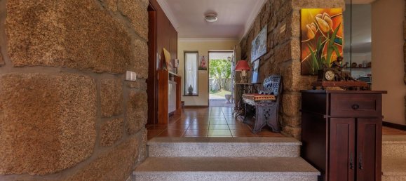 4 bedrooms House in Moncao, Portugal No. 94236 15