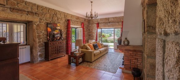 4 bedrooms House in Moncao, Portugal No. 94236 9