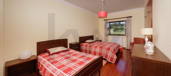 4 bedrooms House in Moncao, Portugal No. 94236 38