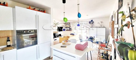 4 rooms Penthouse in Perugia, Italy No. 23062 6