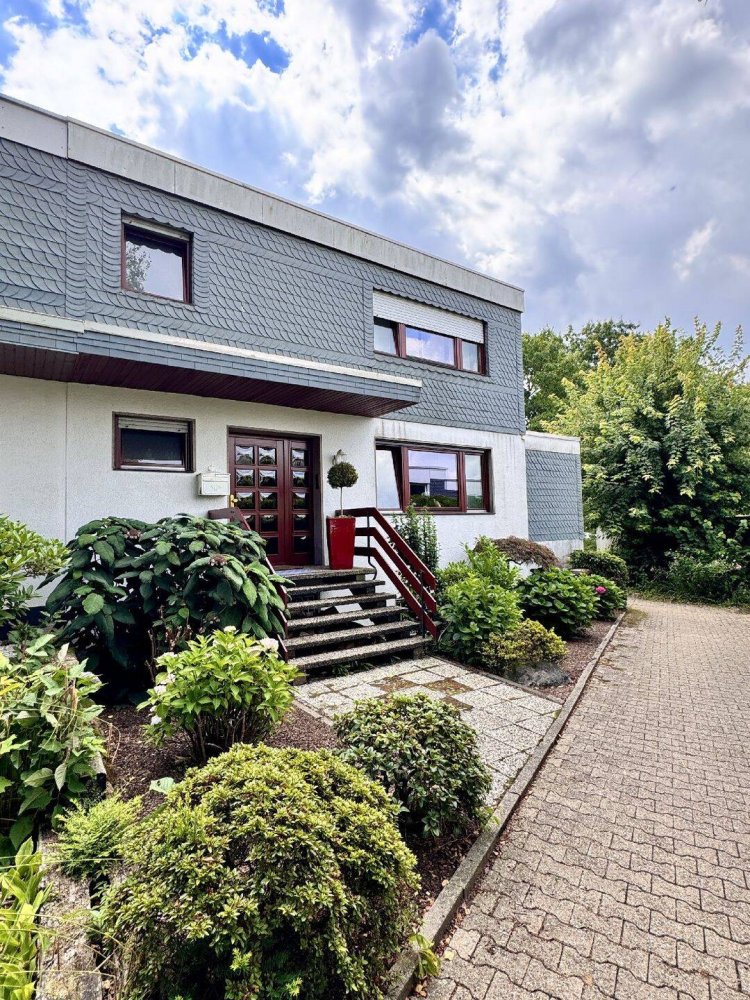 3 bedrooms Townhouse in Mettmann, Germany No. 262605