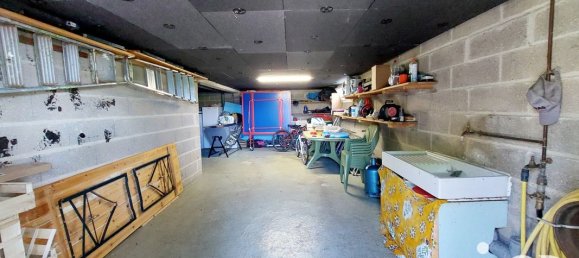 4 chambres Maison à Cerisiers, France No. 323600 14