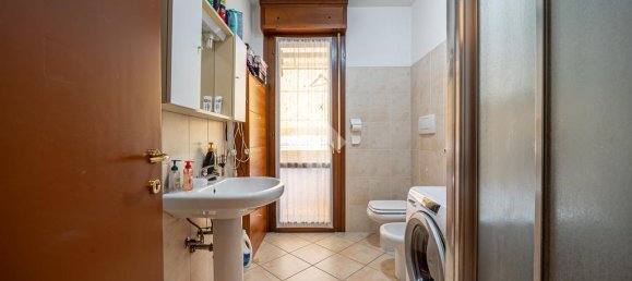 1 غرف نوم شقة في Guastalla, Italy رقم 257859 18