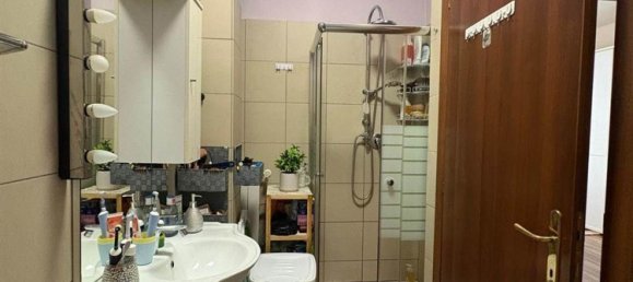 2 chambres Appartement à Poggibonsi, Italy No. 381799 13