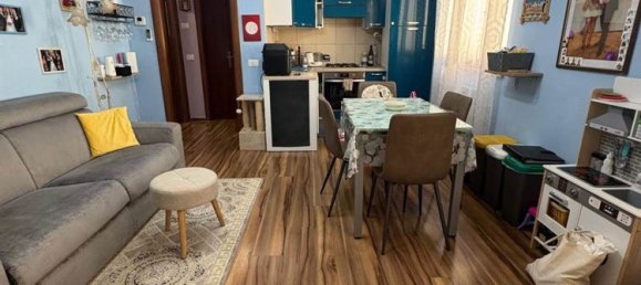 2 chambres Appartement à Poggibonsi, Italy No. 381799 8