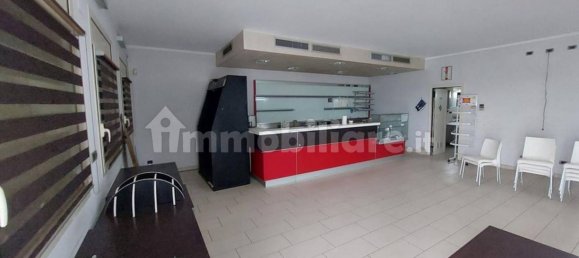 Propiedad comercial en Borgocarbonara, Italy 1203 m² No. 311137 4