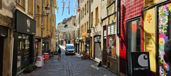 Коммерческая недвижимость 70м² в Мец, Франция № 237342 2