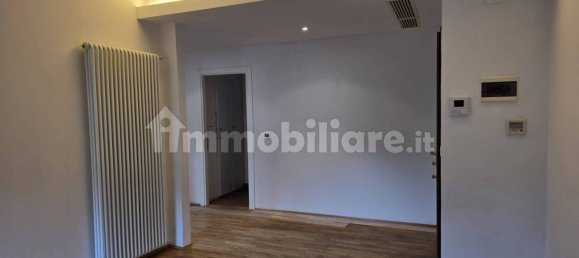 2 bedrooms Apartment in Udine, Italy No. 296663 6