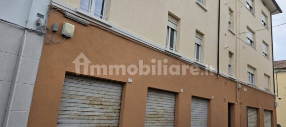 2 bedrooms Apartment in Udine, Italy No. 296663 2