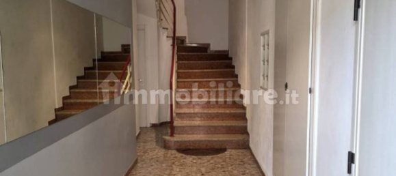 2 bedrooms Apartment in Udine, Italy No. 296663 3
