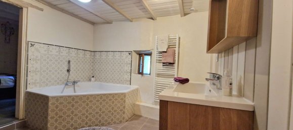 Дом с 7 спальнями в Креси-ла-Шапель, Франция № 174521 27