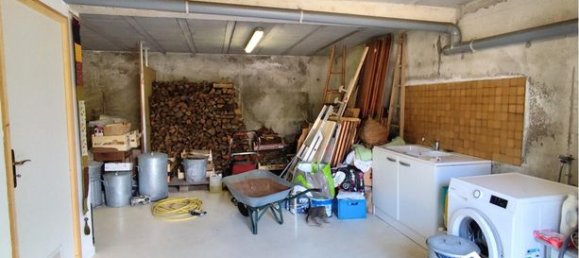 2 bedrooms House in Correze, France No. 313979 10