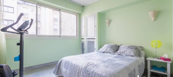 3 bedrooms Apartment in Paris, France No. 163547 22