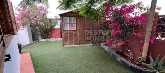 Villa de 3 dormitorios en La Oliva, Spain No. 147737 23