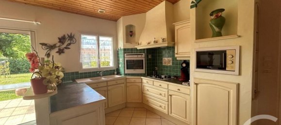 3 bedrooms House in Saint-Hilaire-de-Riez, France No. 100786 6