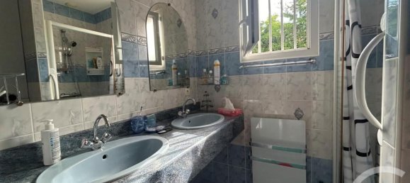 3 bedrooms House in Saint-Hilaire-de-Riez, France No. 100786 21