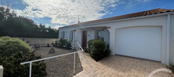 3 bedrooms House in Saint-Hilaire-de-Riez, France No. 100786 7