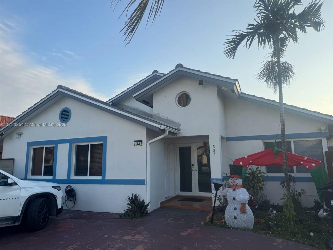 4 dormitorios villa en venta en Miami, Miami-Dade, Florida, USA № 614799