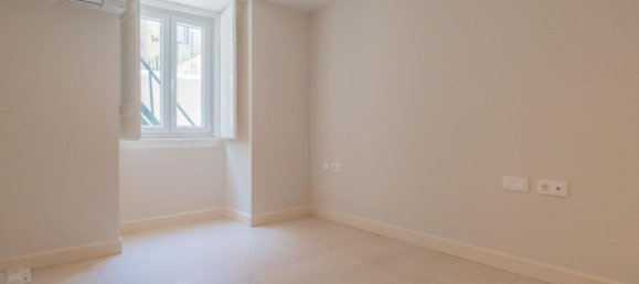 3 Schlafzimmer Doppelhaus in Lisbon, Portugal, Nr. 276259 32