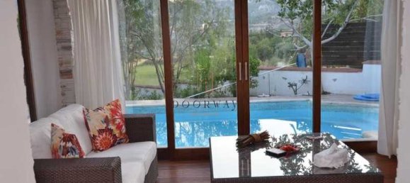 4 Schlafzimmer Villa in Laneia, Cyprus, Nr. 19933 4