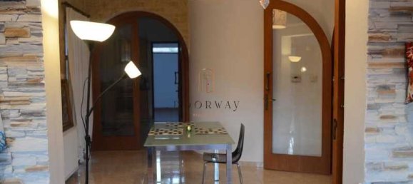 4 Schlafzimmer Villa in Laneia, Cyprus, Nr. 19933 5