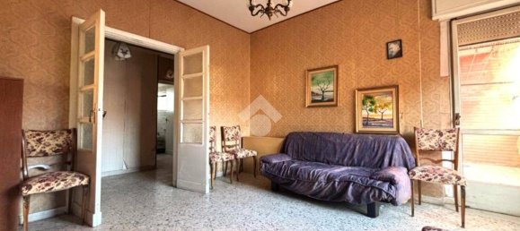 2 Schlafzimmer Wohnung in Reggio Calabria, Italy, Nr. 36960 6