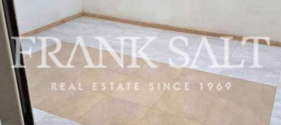 Мезонет с 3 спальнями в Бирзеббуджа, Мальта № 8115 2