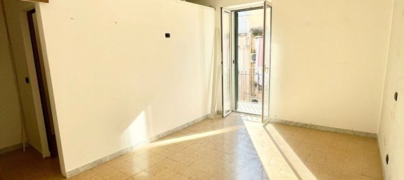 2غرفة شقة في Bari, Italy رقم 11307 11