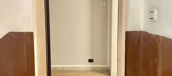 2غرفة شقة في Bari, Italy رقم 11307 16