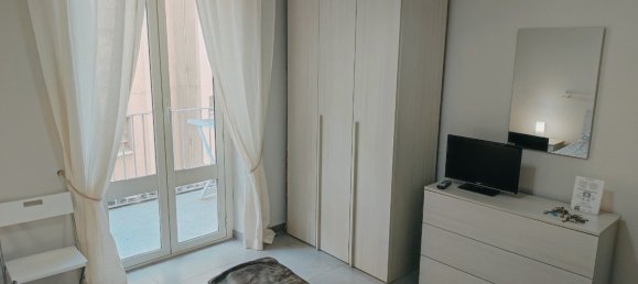3 bedrooms Apartment in Palermo, Italy No. 317162 2