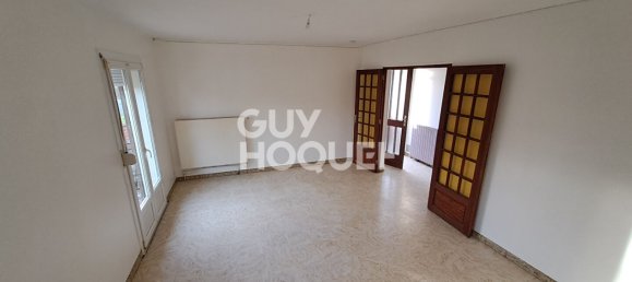 4 bedrooms House in Soissons, France No. 157904 3