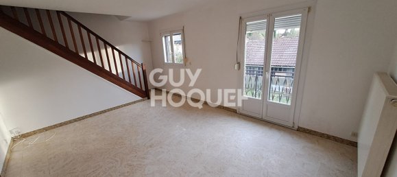 4 bedrooms House in Soissons, France No. 157904 2