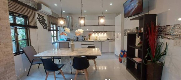 Café/restaurante de 4 dormitorios en Pattaya, Thailand No. 15906 10