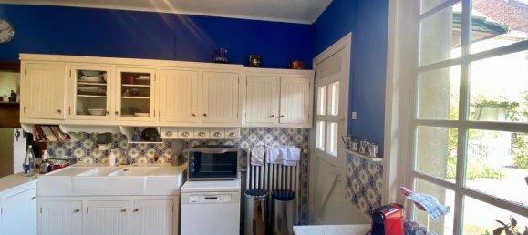 8 bedrooms House in Saint-Omer, France No. 62296 3