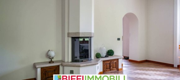 Пентхаус с 2 спальнями в Лекко, Италия № 327782 8